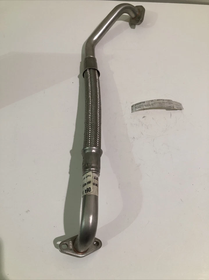 Linha de óleo turbocompressor OEM 06A145735AA compatível com VW Jetta Beetle Golf Audi TT - Imagem 3 de 4