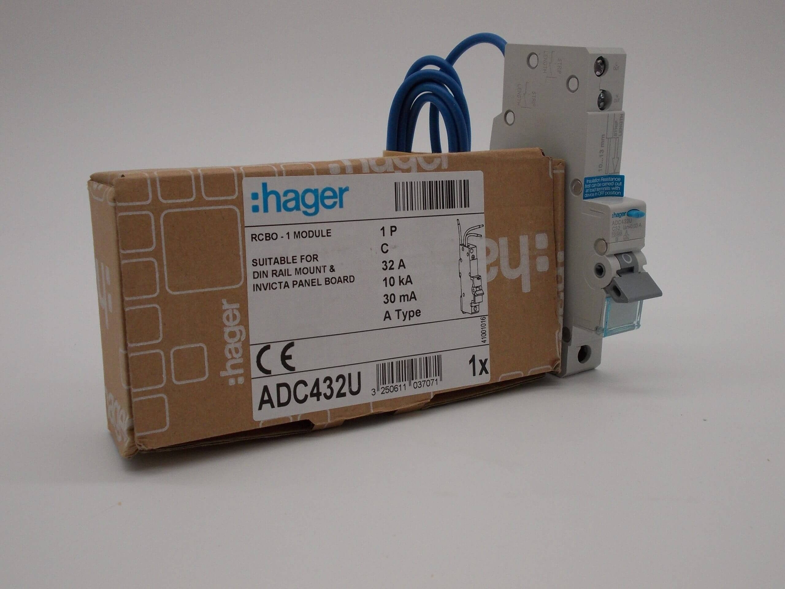Hager RCBO 32 Amp 30mA Type C 32A 103707 C32 ADA Range ADC432U NEW
