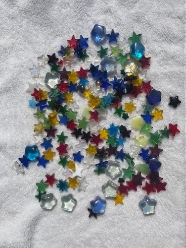 Lot of Glass Butterflies, Stars, Hearts & Flowers Multicolor, Vase Filler Gems - Picture 5 of 7