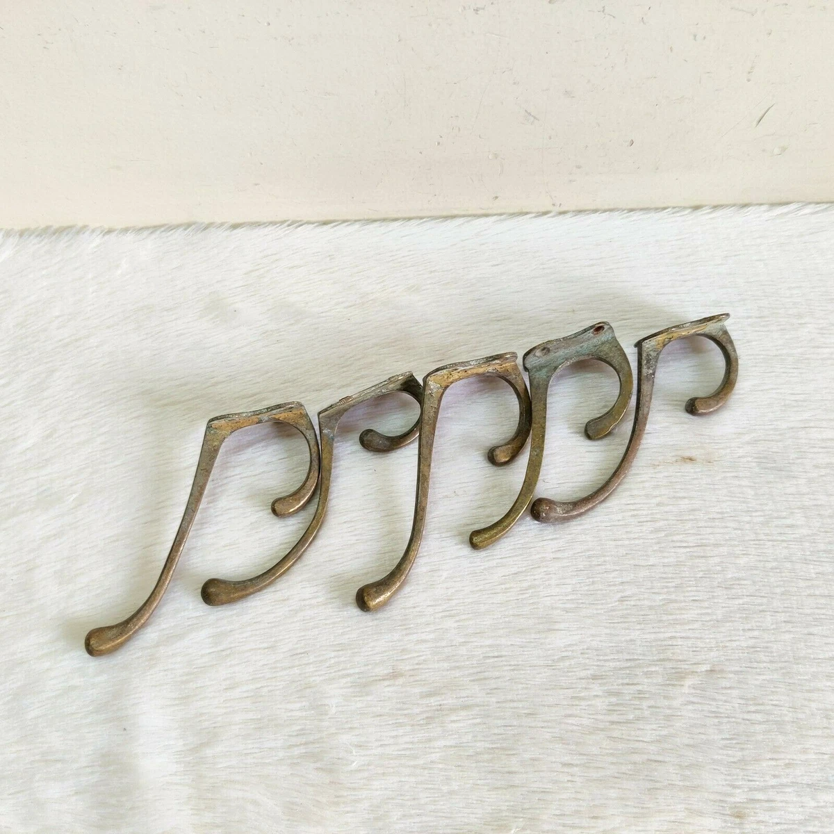 1920 Vintage Brass Wall Hooks Hanger Rich Patina Decorative Collectible 5  Pcs 05