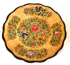 A9- INTERESSANTE PIATTO DECORATIVO IN CERAMICA C.A.F.F. GUBBIO diametro 36cm.