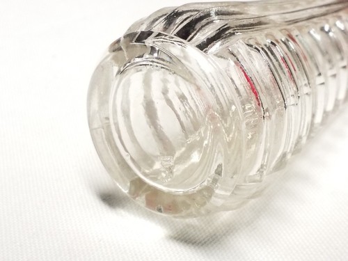 Sammlerstück Vintage Glas Salz oder Pfefferstreuer Einzelstück Retro Küche Dekor - Bild 9 von 9