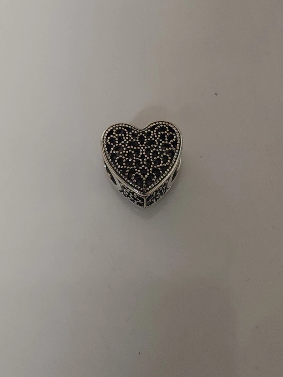 Pandora heart store maze charm
