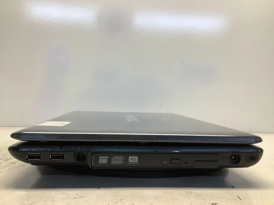 Toshiba Satellite A305-S6906 Intel Pentium Dual-Core T4200 2GHz 4GB SIN HDD LEER Foto 4 de 4