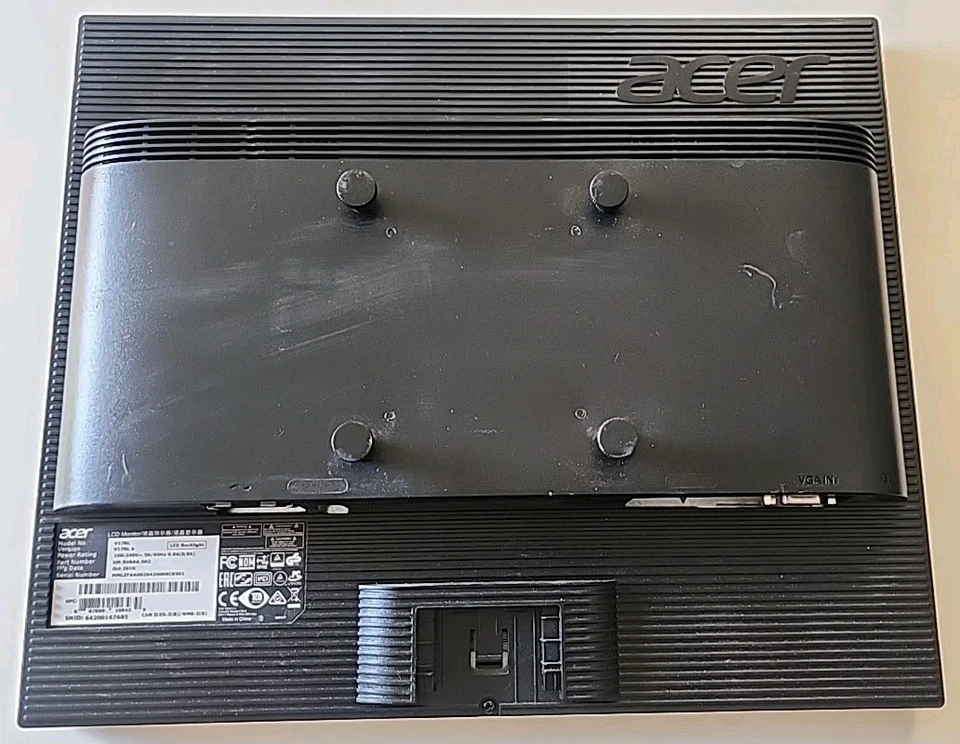 Acer V176L, LCD Computer Monitor, 17" Screen - Free Shipping  - Image 2 of 4