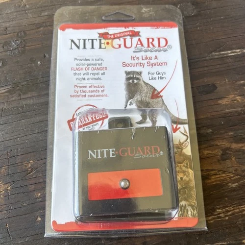 Nite Guard Solar NEW Repels Predators Coyotes Raccoons Weatherproof Safe