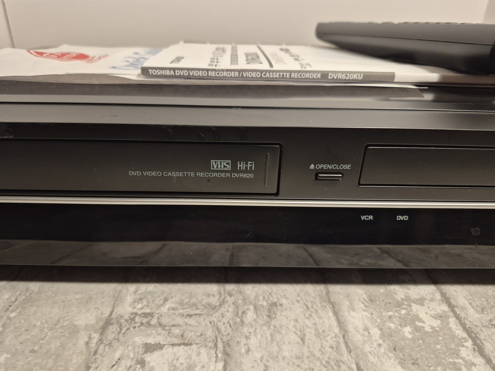 Toshiba DVR620KU DVD VHS Recorder VCR Combo Player HDMI 1080p PARTS/REPAIR ONLY