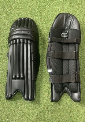 Markenlose schwarze Spieler Schlagpolster - rechte Hand Herrengröße - brandneu