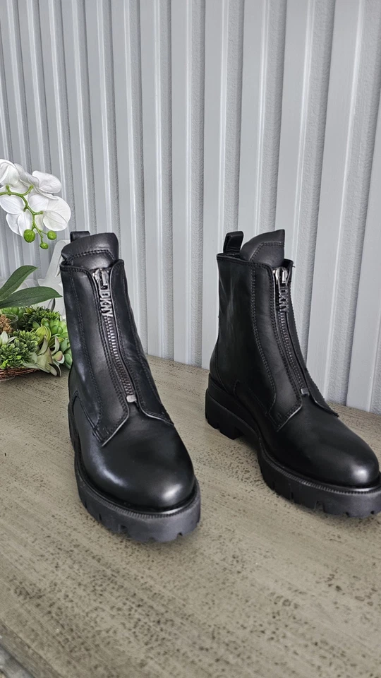 DKNY Black Genuine Leather Ankle Boots , Chunky Lug Sole, Size 7.5 - Image 3 of 4