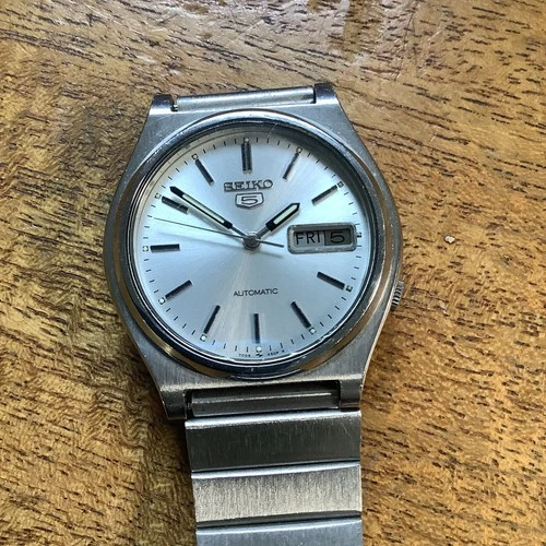 Seiko 5 Automatic Gents Watch Vintage Ref 7009-3170
