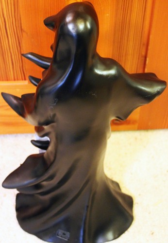 Martha Stewart LED-lit resin Ghost of Darkness Halloween decor - new with tags - Foto 3 di 5