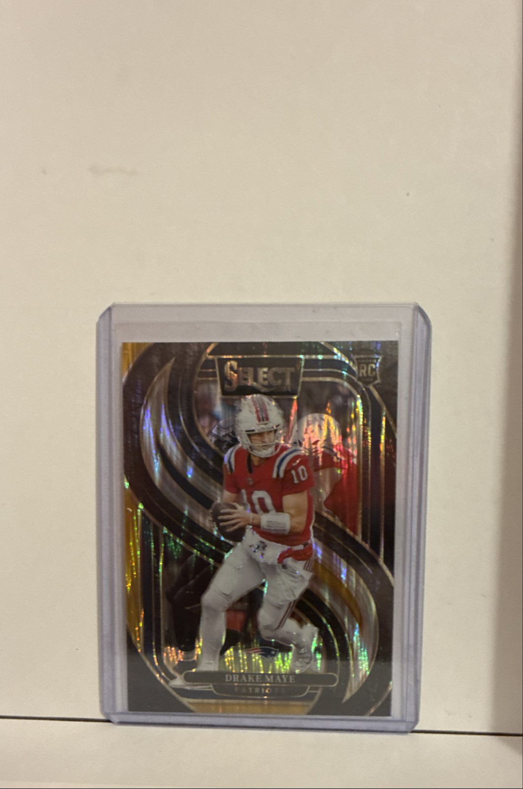 2024 Panini Select - Premier Level Drake Maye #113 Black & Gold Shock Prizm (RC)