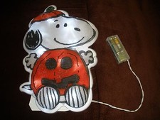 2012 Snoopy as a pumpkin lighted wall hanging NICE