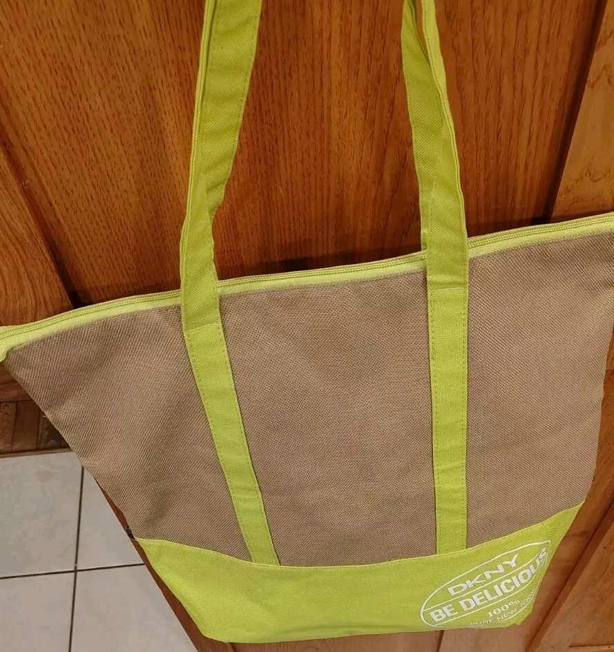 DKNY Large Zip Tote Beach Shopping Bag Be Delicious Pure New York 100% B35 - Image 2 of 4