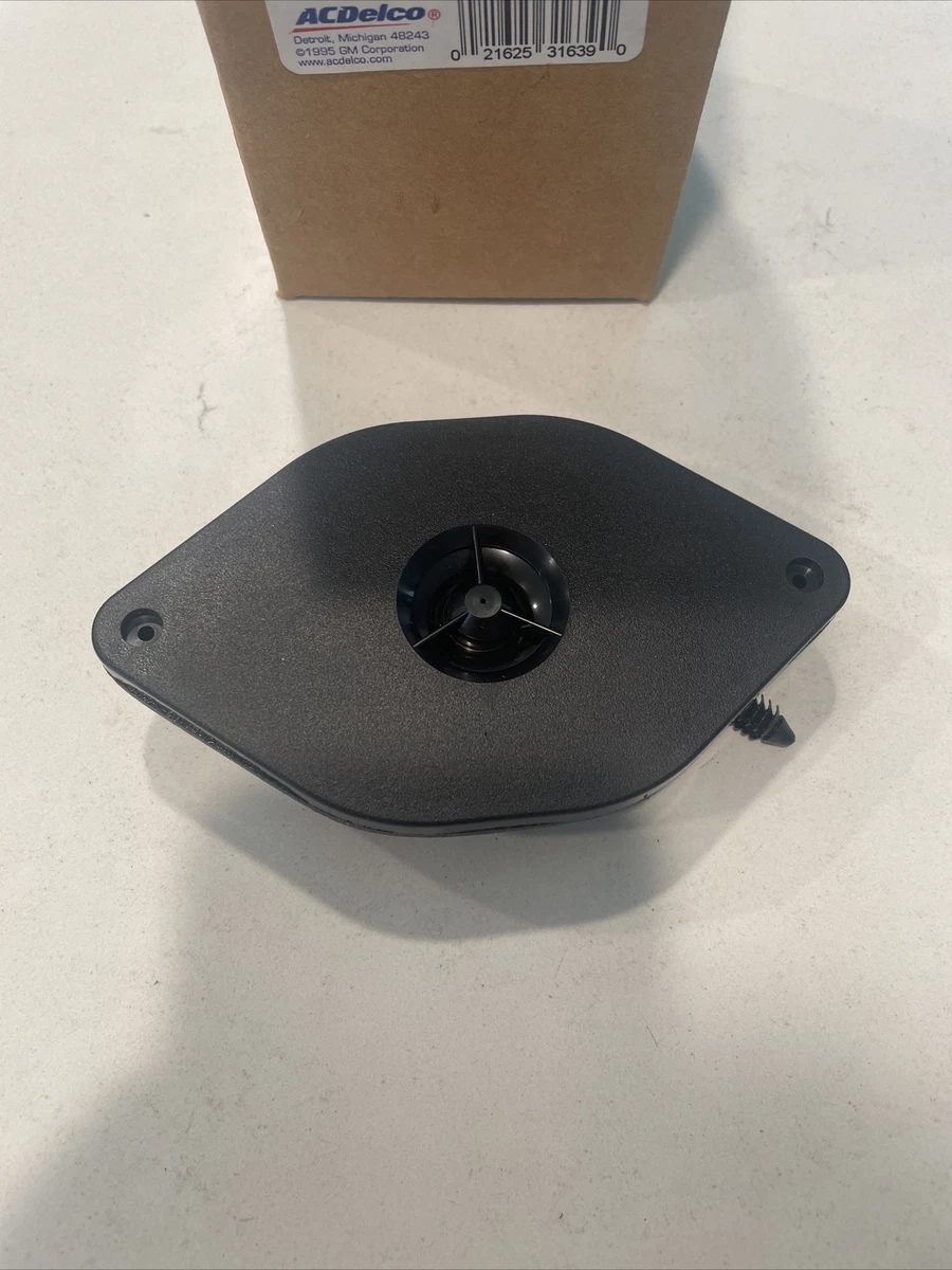 New GM 15772411/15204328 Front Door Radio Speaker 99-02 Silverado 