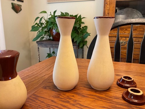 VTG Watt Pottery #126 Vinegar and Oil Cruets and Salt & Pepper Shakers - Picture 4 of 10