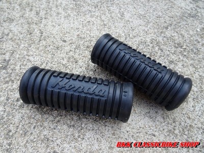 HONDA 305 Dream C70 C71 C72 C76 C77 CA72 CA77 CS72 CS77 RUBBER PILLION STEP L/R