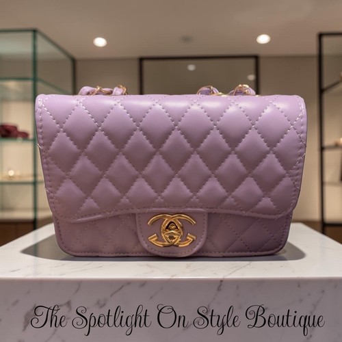 Classic Double Flap Gold Hardware Shoulder Bag Medium purple Leather