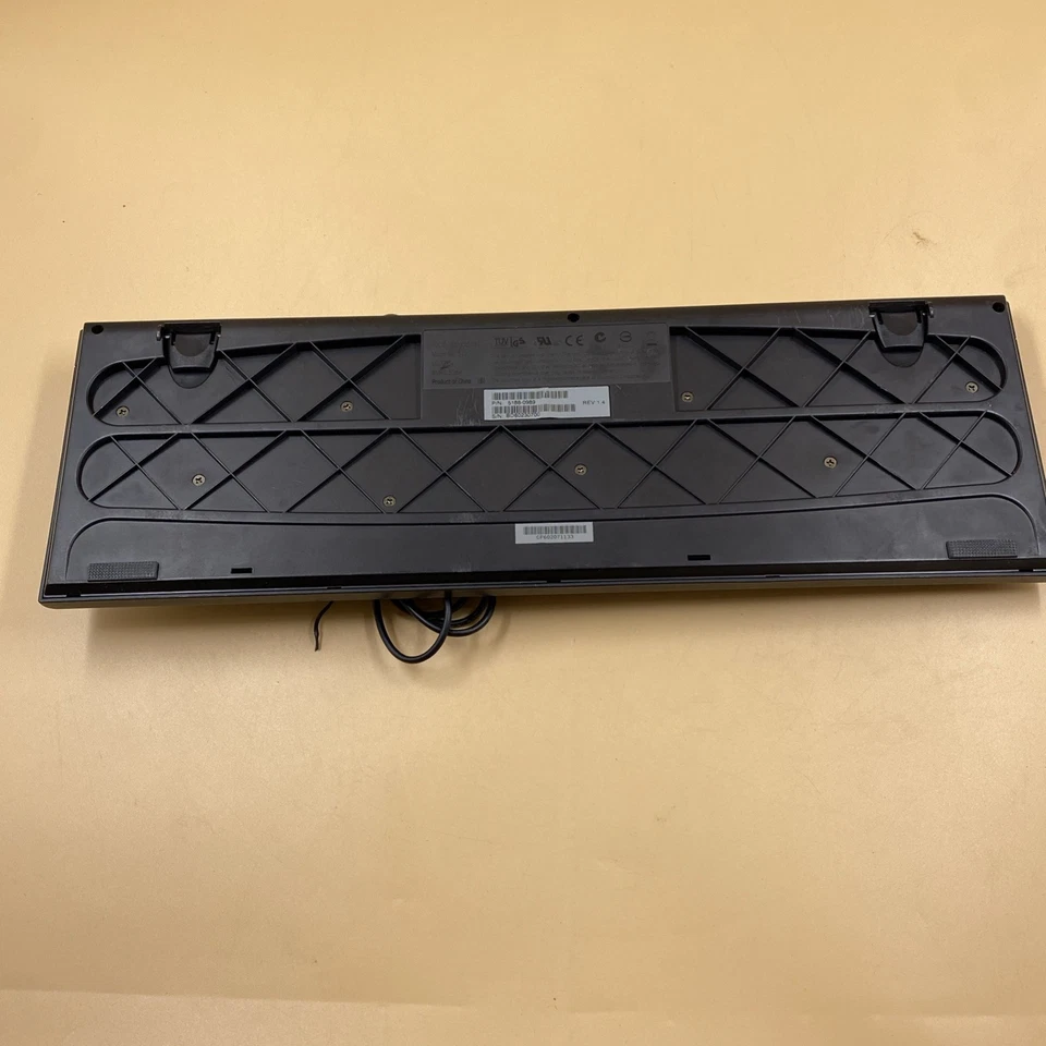 Compaq keyboard With Sub Cord Black Footed Model 5137 / TESTED/  PS/2 Connector - Image 2 of 4