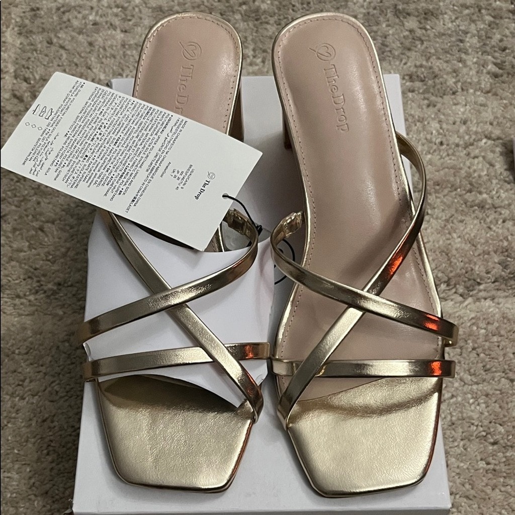 The Drop Women's Amelie Gold Strappy Square-Toe Heeled Sandal Size 9