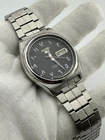 Vintage Seiko 5  Automatic Authentic Japan Made Men's Wrist Watch 17 Jewels