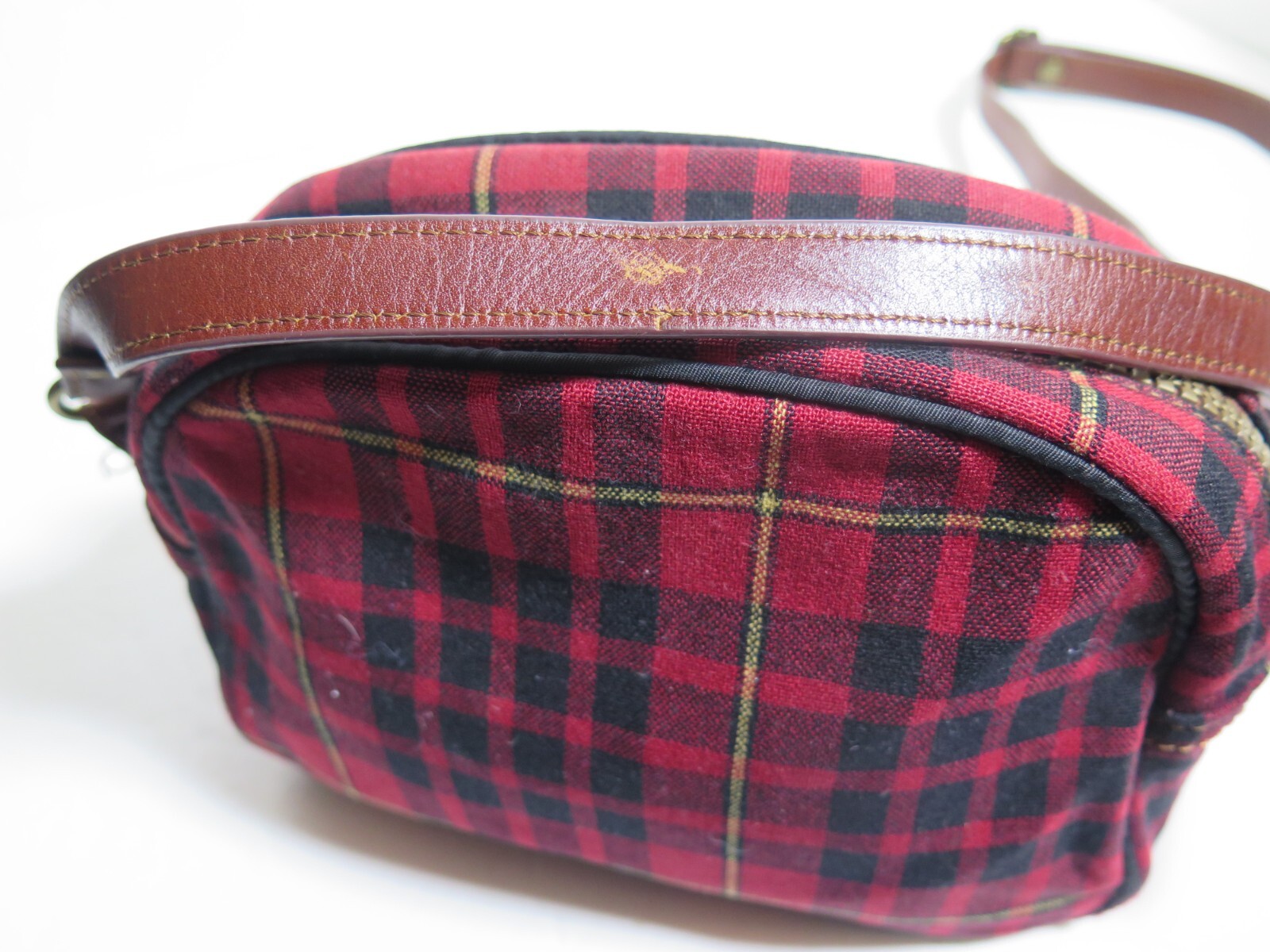Pendleton Woolen Mills Wool Crossbody Purse Bag Red Black Plaid Pattern