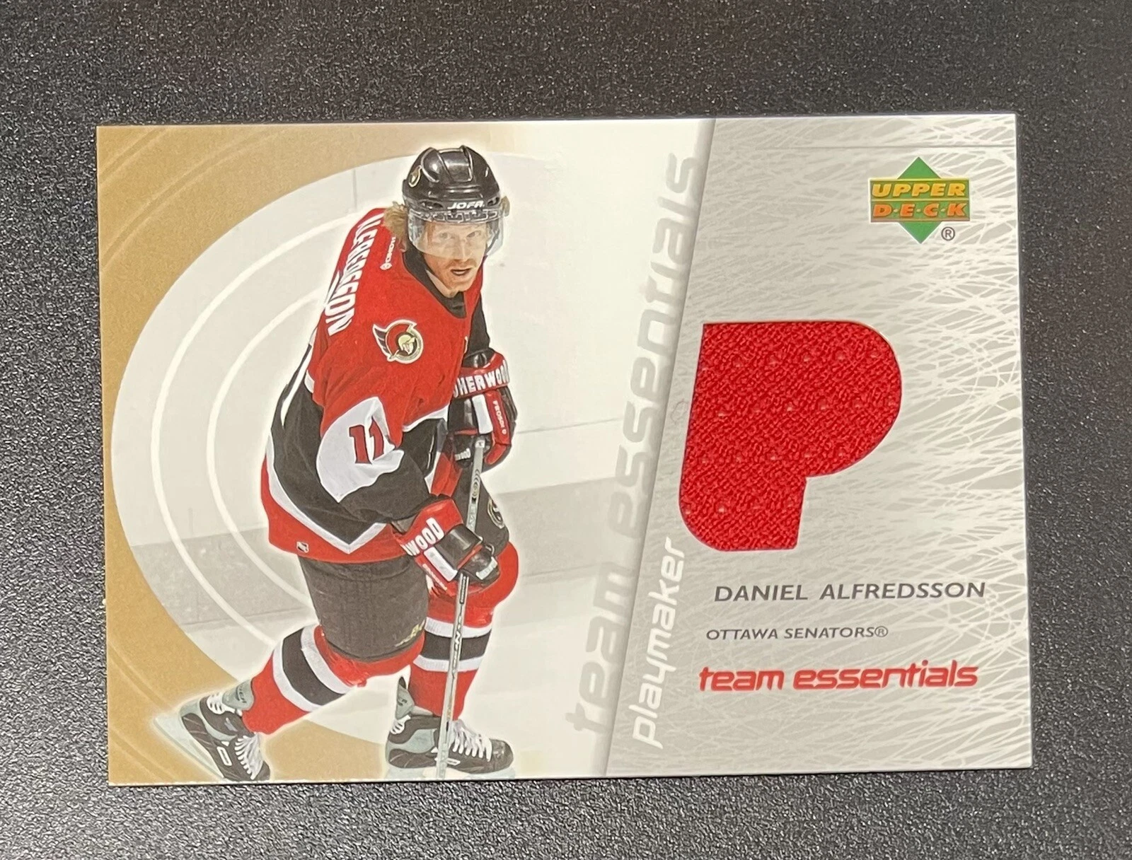 Daniel Alfredsson trading card