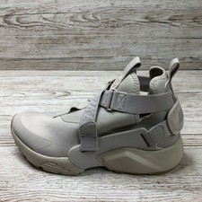 nike 42.5 size in us