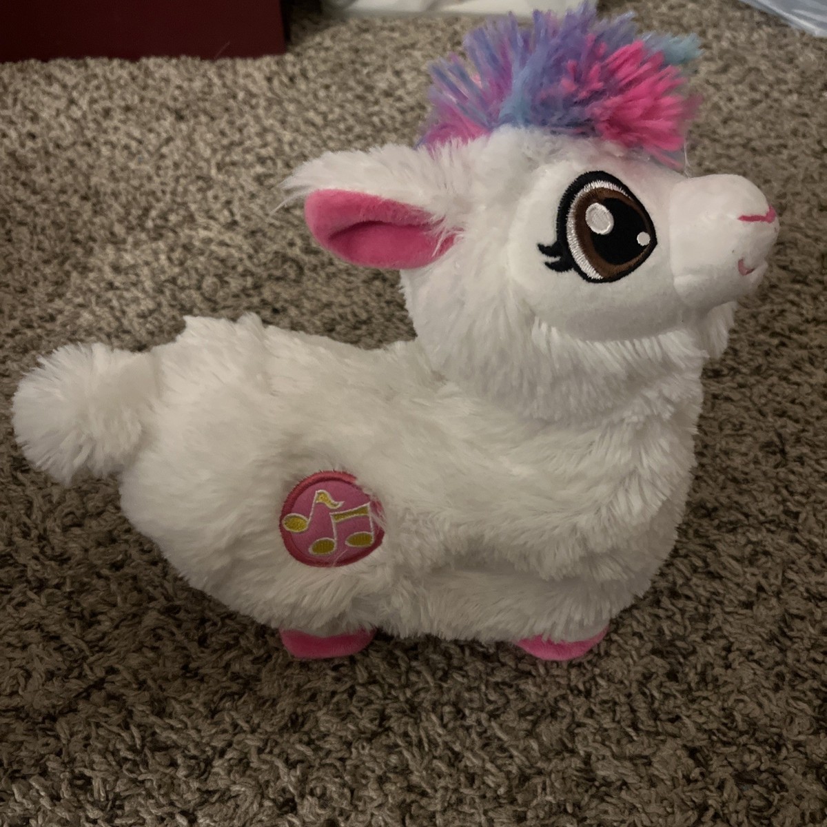 Zuru Pets Alive Boppi Dancing Robotic Booty Shaking White Llama 3