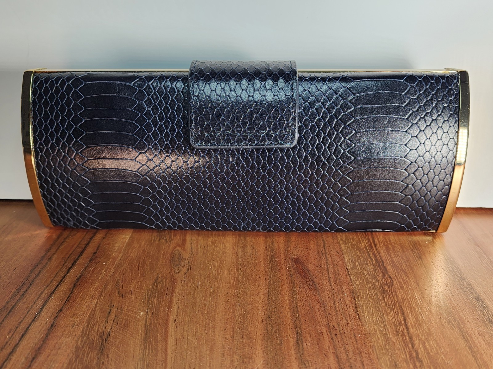 Rare Tory Burch Snake Roll  Clutch Purse New With Tag image 7