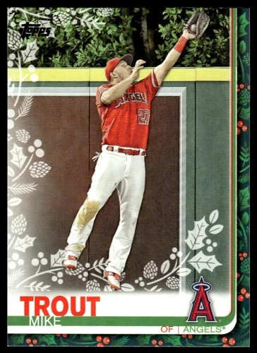 Mike Trout 2019 Topps Holiday #HW31 Los Angeles Angels Baseball Card