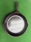 Vintage #8 Wagner Ware Sidney -O- 1058 Cast Iron Frying Pan Skillet