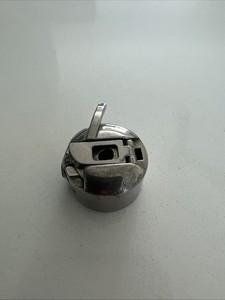 Genuine Bernina Bobbin Case for - 830/930/1008/1090/1120/1130/1230/1260