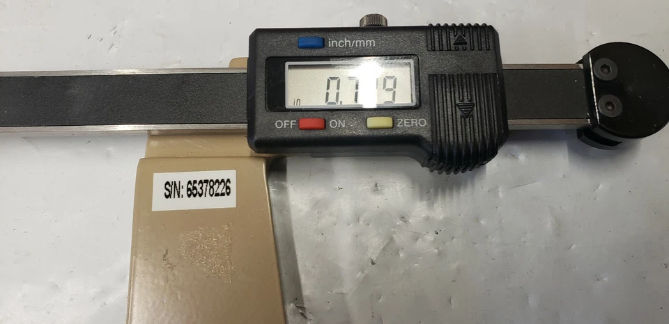 Unknown Brand 0- 2-1/2" Outside Diameter Micrometer with Pointed Point.  - Image 4 of 4