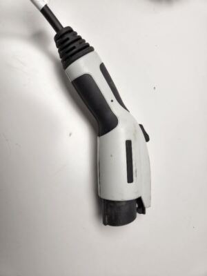 Mercedes-Benz Plug-in Hybrid EV Battery Charger Charging Cable