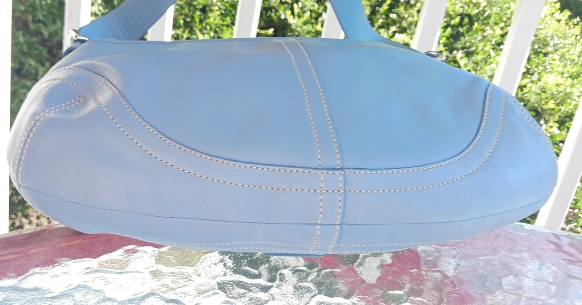 Coach 9248 Vintage Medium Sky Blue Soho Y2K Leather Shoulder Coach 9248 Vintage Medium Sky Blue Soho Y2K Leather Shoulder