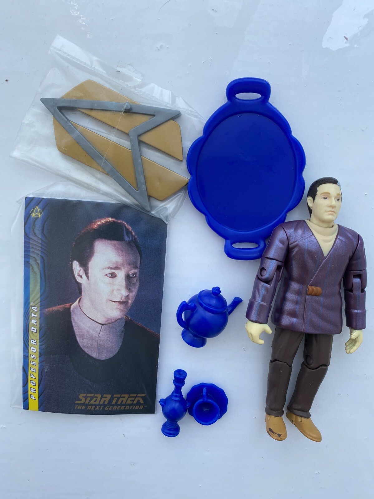PLAYMATES STAR TREK THE NEXT GENERATION ALL GOOD THING SERIES DATA ACTION FIGURE