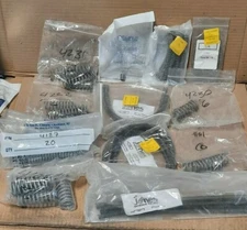 LARGE LOT OF 60+ COMPRESSION SPRINGS (SEE PICS & DESCRIPTION FOR DETAILS)  F109