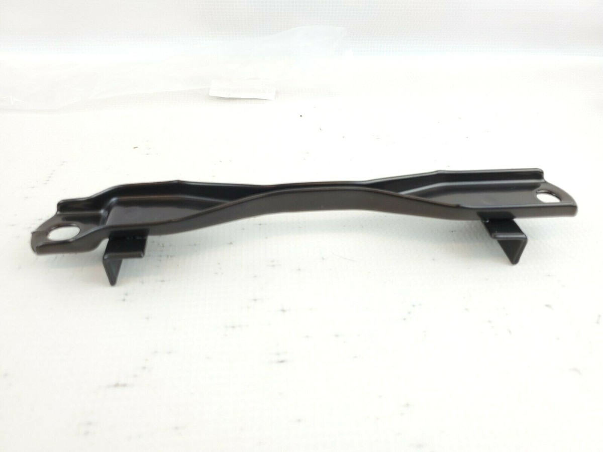 Genuine Toyota Battery Clamp 1981-1990 Land Cruiser HJ60 HJ61 T TD