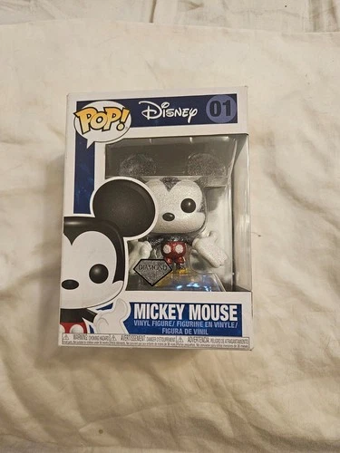 Funko Pop! Mickey Mouse 01 ( Diamond Collection) N.I.B.