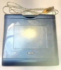 WACOM Tablet Sapphire CTE-430/B 4x5 Graphics Pad with Stylus/Pen