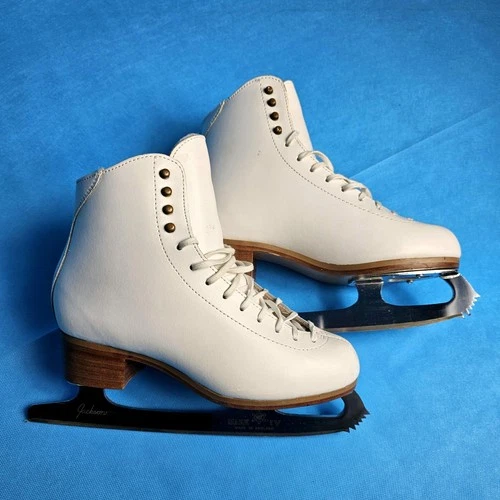 JACKSON ICE SKATE 2070 SIZE 8B MARK IV BLADES