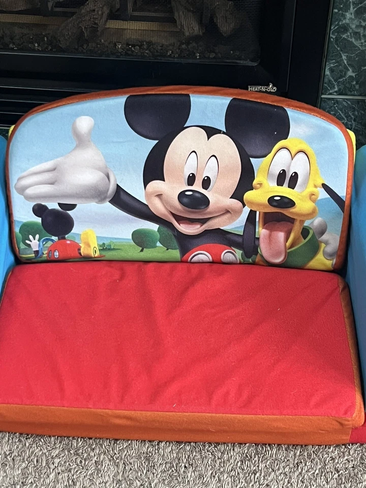 SOFÁ MALVAVISCO DISNEY MICKEY MOUSE & FRIEND SOFÁ CAMA SILLA HORA DE LA SIESTA USADO Foto 2 de 4