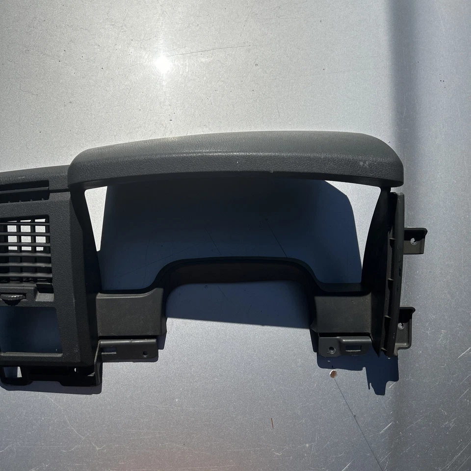 Dodge Ram 2500 3500 2008 velocímetro bisel 5JU28TRMAA Foto 2 de 4