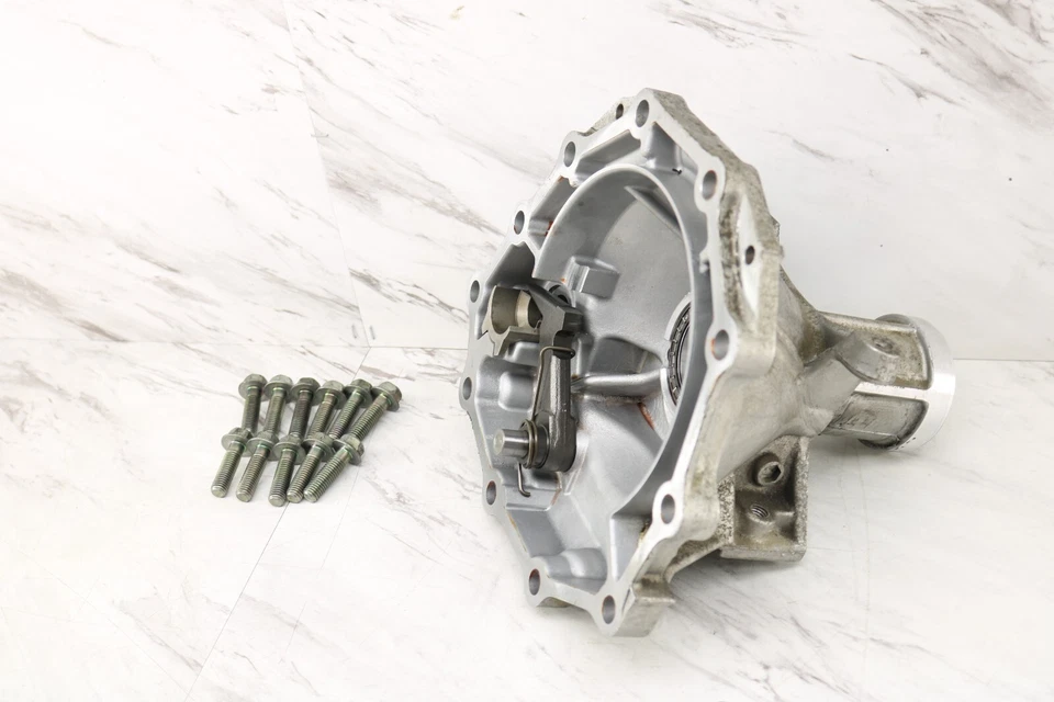 08-20 370Z G37 Q50 Q60 VQ37VHR A/T EJE TRASERO EXTENSIÓN EJE DE SALIDA CARCASA OEM Foto 2 de 4