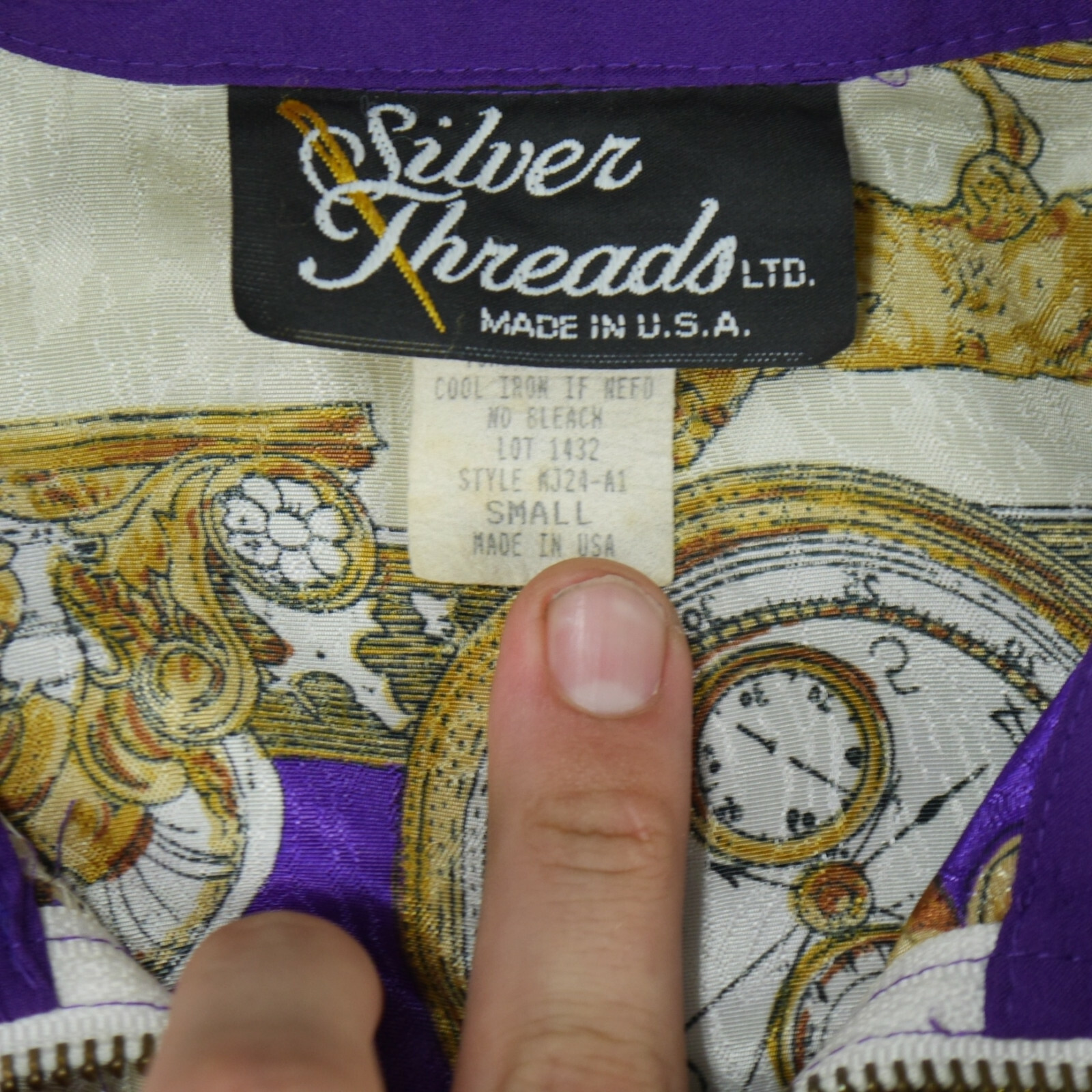 EUC Silver Threads Scrolls Multicolor Athletic ja… - image 3