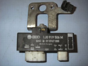 VW Polo 9N3 /Lüftersteuergerät 1J0919506M