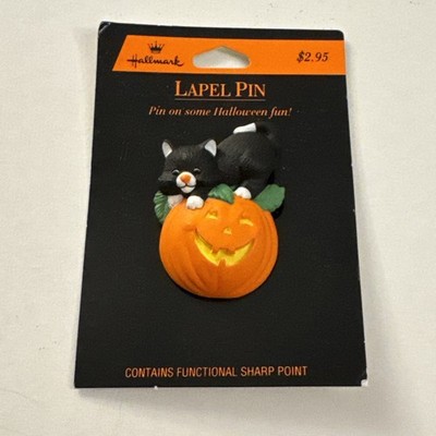 Halloween Hallmark Black Cat Pumpkin Lapel Pin MM2
