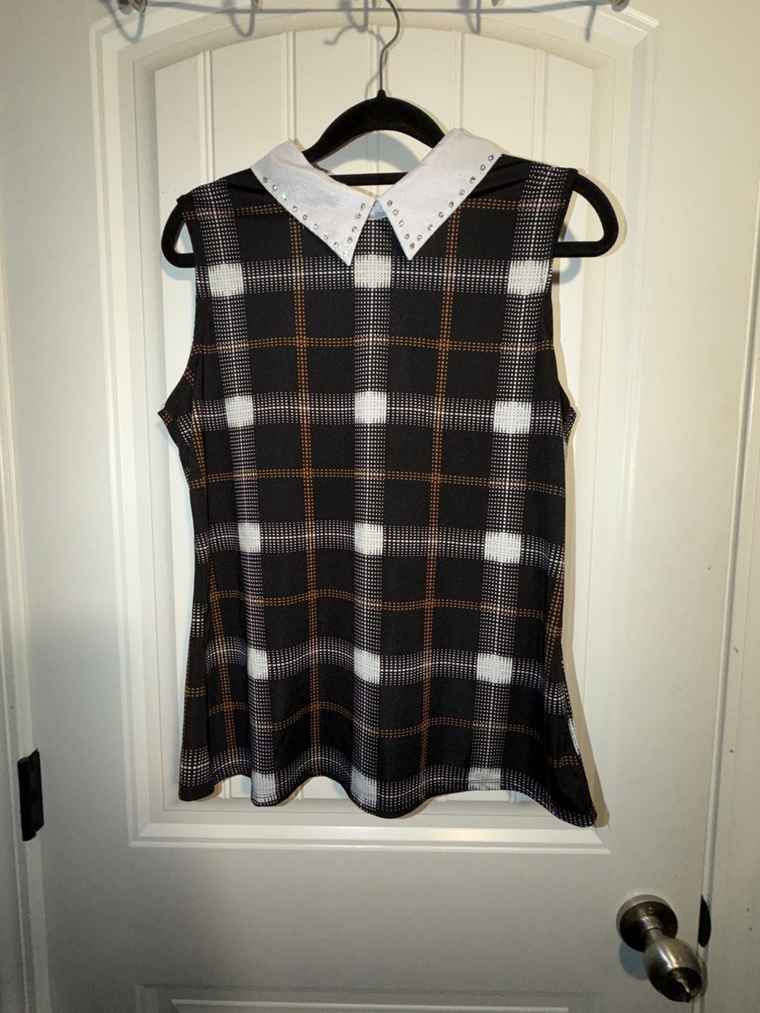 Black and White Plaid Sleeveless Top with Studded White Collar, photo 2