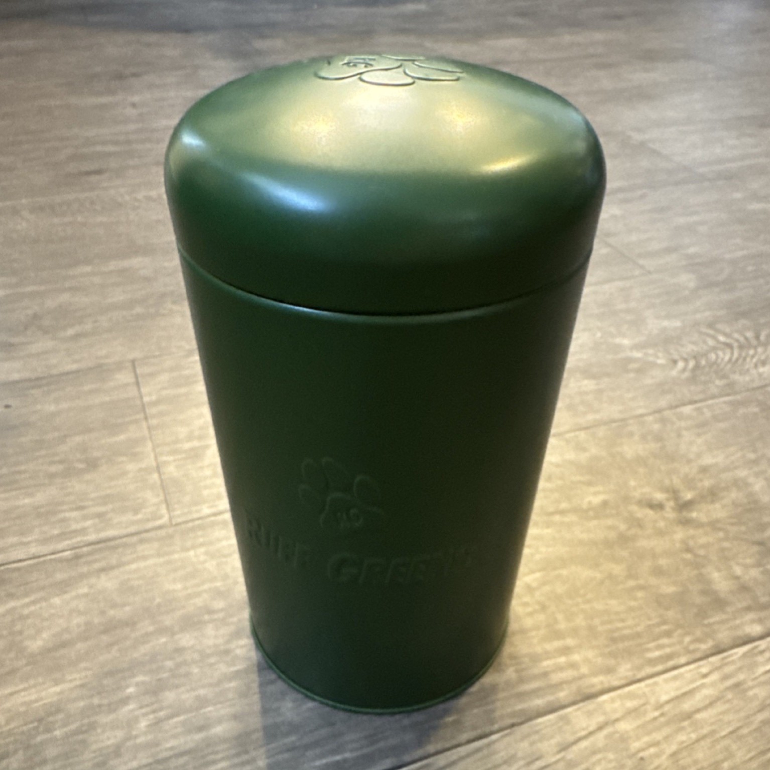 Supplement Storage Canister &ndash; Green Metal Tin